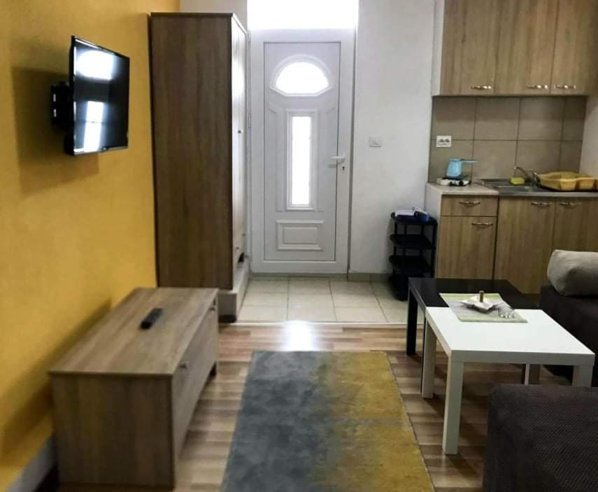 Apartment - Nane 2 - Krushevo Krusevo Luaran gambar